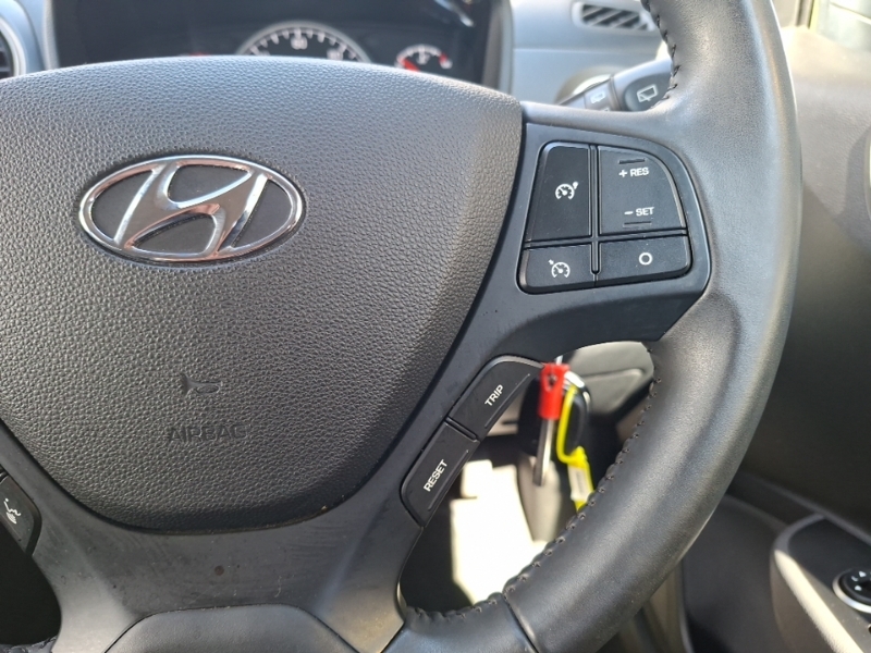 Hyundai I10 1.2 Se Red #13