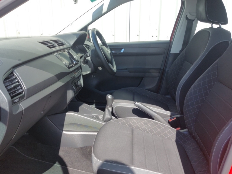 Skoda Fabia 1.0 Tsi Se Red #5