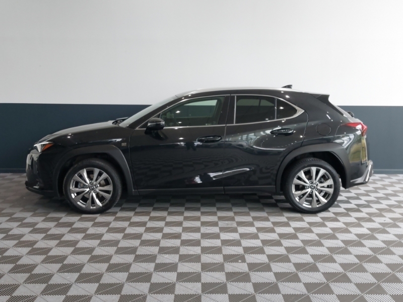 Lexus UX 250H 2.0 F-sport Design Cvt Black #4