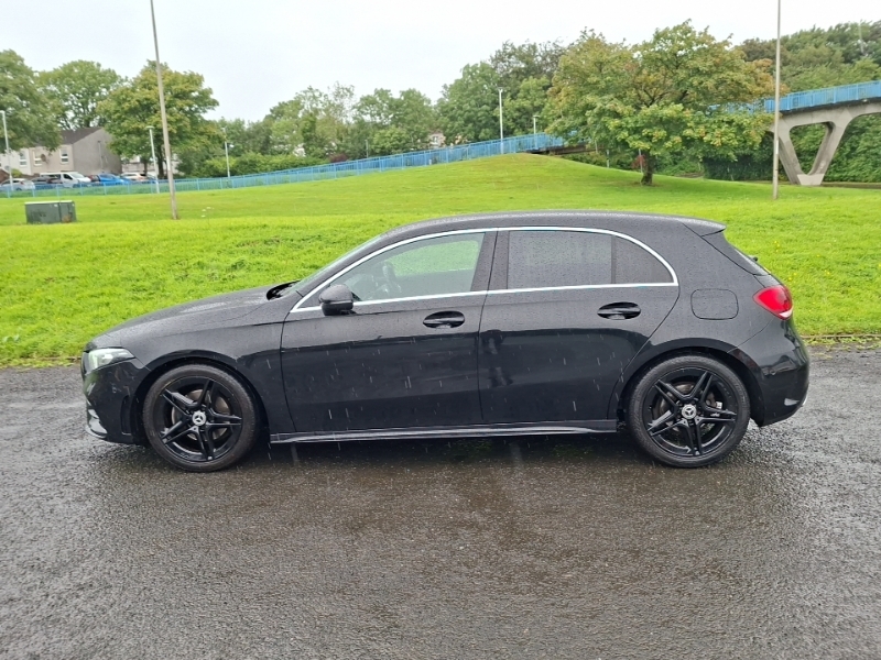 Mercedes-Benz A Class A180 Amg Line Executive Black #4