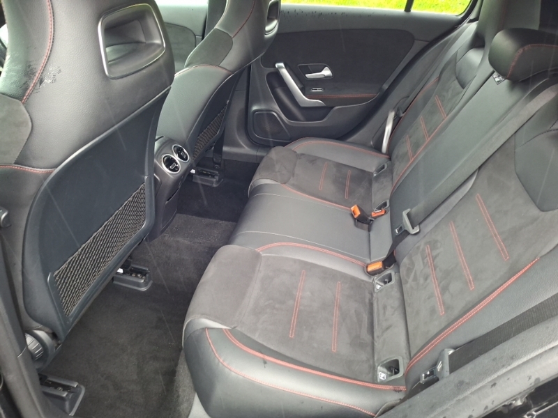 Mercedes-Benz A Class A180 Amg Line Executive Black #6