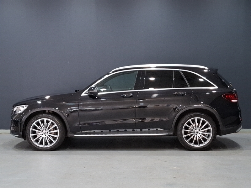 Mercedes-Benz GLC Class Glc 300D 4Matic Amg Line Premium 9G-tronic Black #4