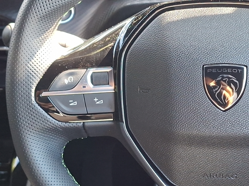 Peugeot e-2008 115Kw Gt 54Kwh Grey #12