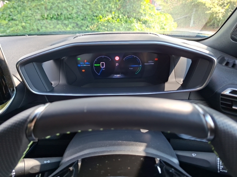 Peugeot e-2008 115Kw Gt 54Kwh Grey #17