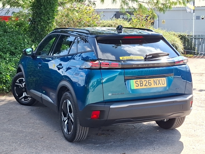 Peugeot e-2008 115Kw Gt 54Kwh Blue #2
