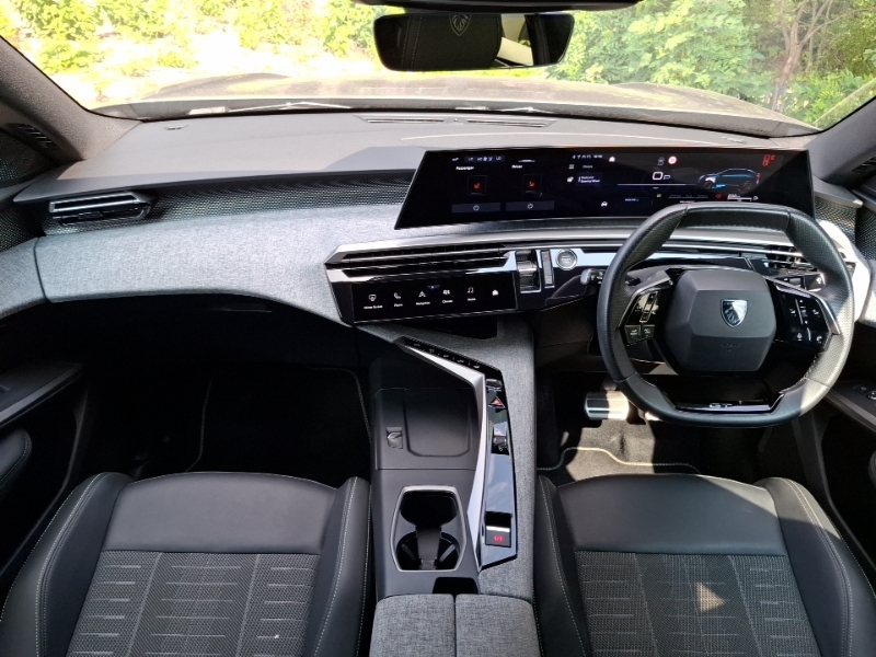 Peugeot 3008 1.2 Hybrid 136 Gt E-dsc6 Grey #3