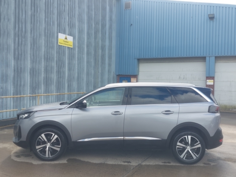Peugeot 5008 1.5 Bluehdi Gt Eat8 Grey #4