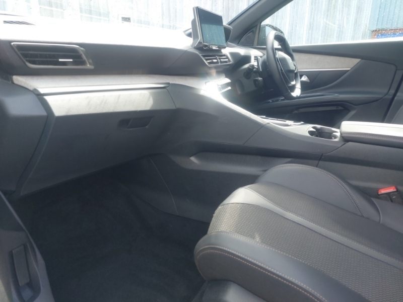 Peugeot 5008 1.5 Bluehdi Gt Eat8 Grey #5