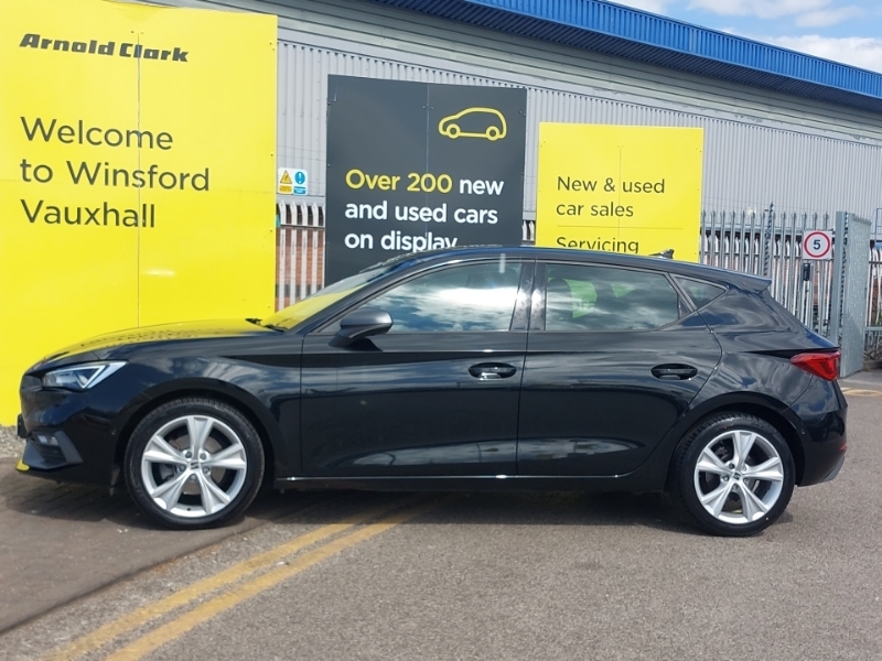Seat Leon 1.5 Etsi 150 Fr Dsg Black #4
