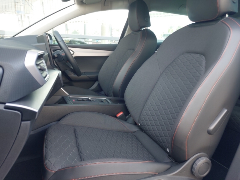 Seat Leon 1.5 Etsi 150 Fr Dsg Black #5
