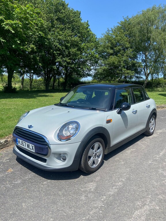 Mini Hatch 1.5 Cooper Silver #3