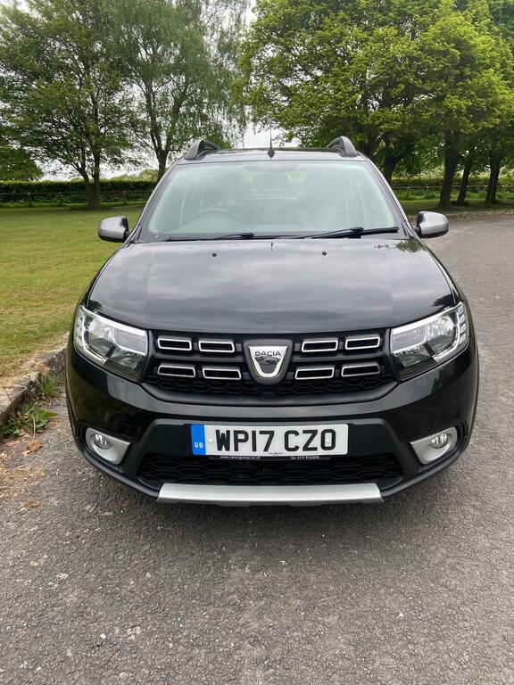 Dacia Sandero Stepway 0.9 Tce Ambiance WP17CZO Black #2