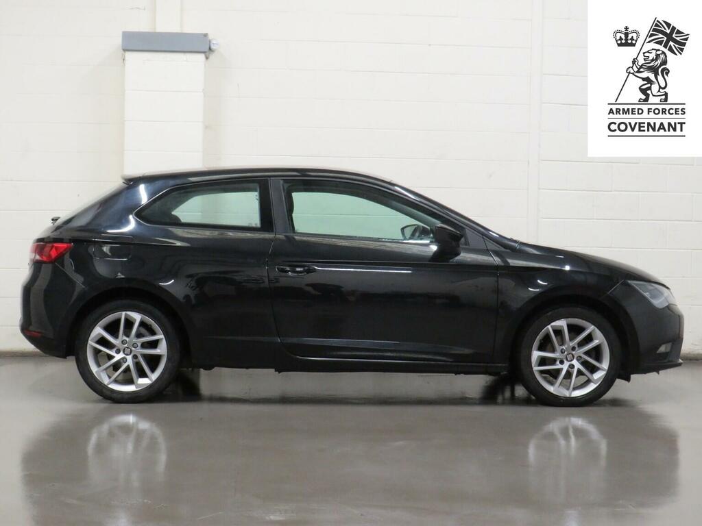 Seat Leon Hatchback 1.6 Tdi Cr Se Sport Coupe Euro 5 Ss 3 SD64VUK Black #2