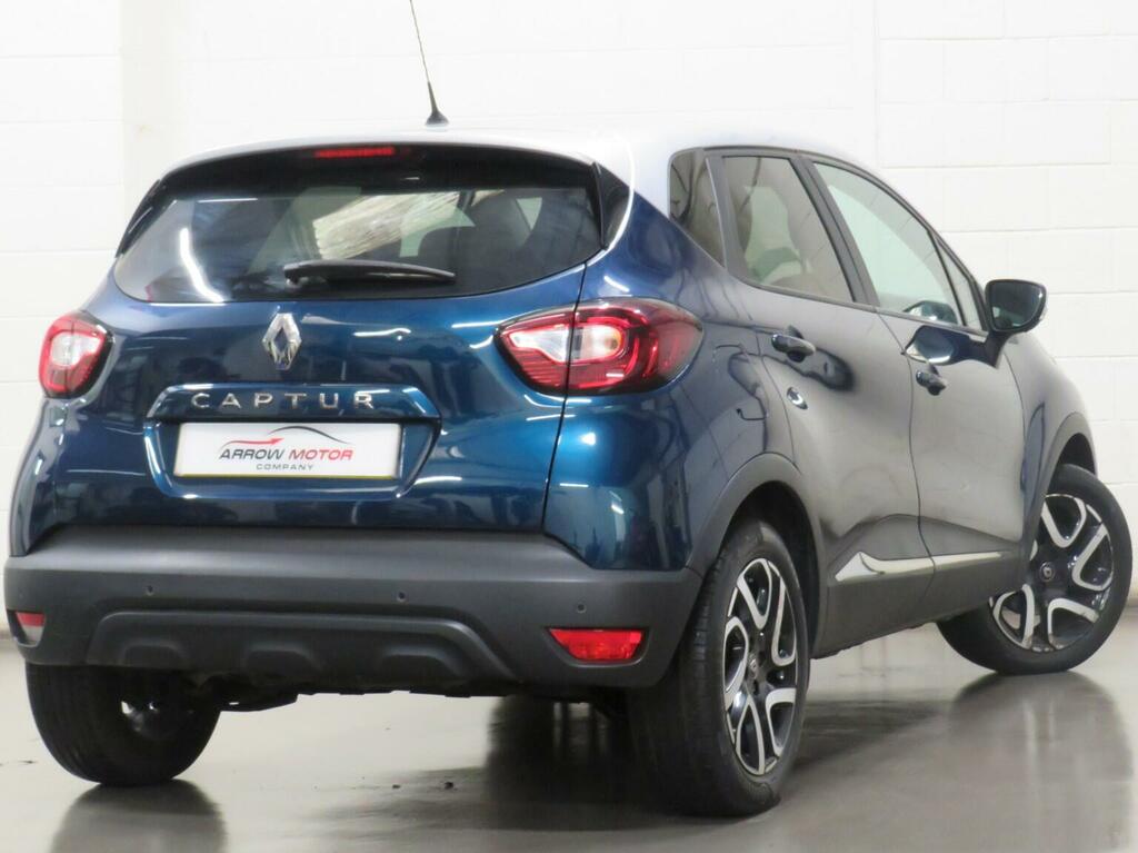 Renault Captur Suv 1.5 Dci Energy Iconic Euro 6 Ss 20191 SJ19UWX Blue #3