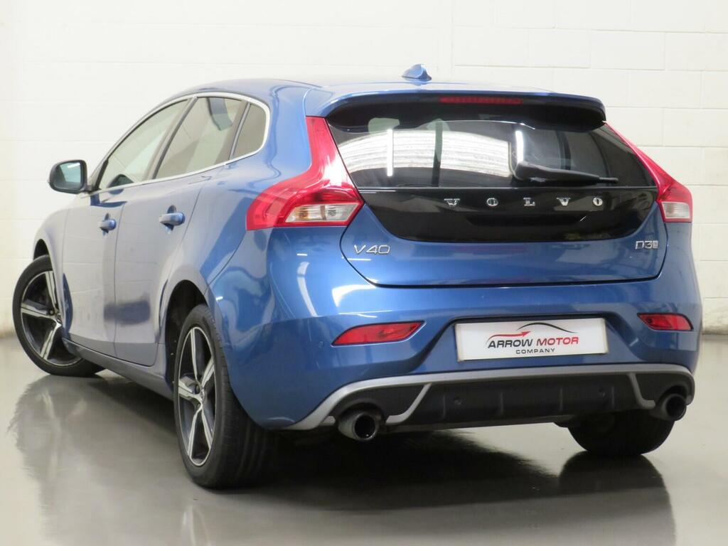 Volvo V40 Hatchback 2.0 D3 R-design Nav Plus Euro 6 Ss KT17YWX Blue #5