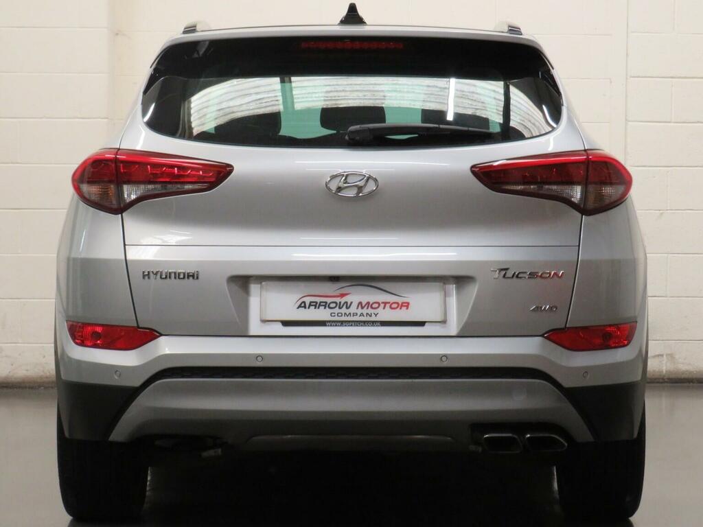 Hyundai Tucson Suv 2.0 Crdi Premium Se 4Wd Euro 6 2016 Silver #4