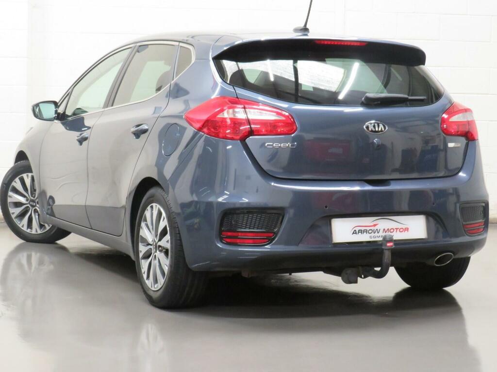 Kia Ceed Hatchback 1.6 Crdi 3 Euro 6 Ss 201666 LF66GAX Blue #5