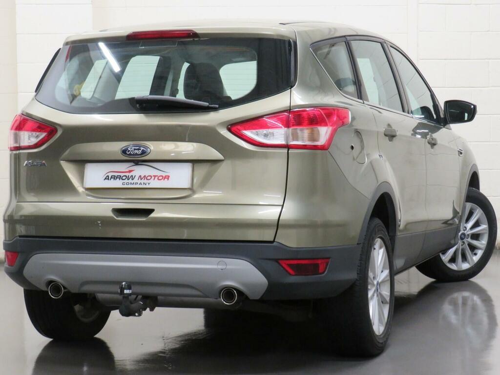Ford Kuga Suv 2.0 Tdci Titanium Awd Euro 6 Ss 20151 LR15EGF Green #2