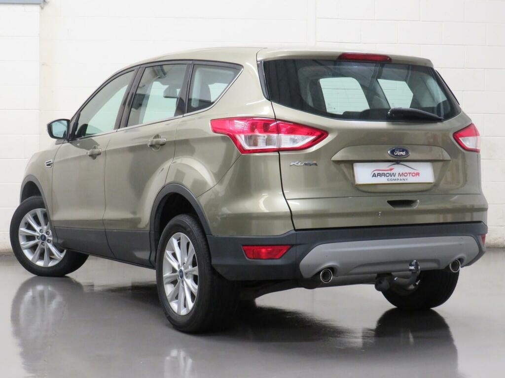 Ford Kuga Suv 2.0 Tdci Titanium Awd Euro 6 Ss 20151 LR15EGF Green #4