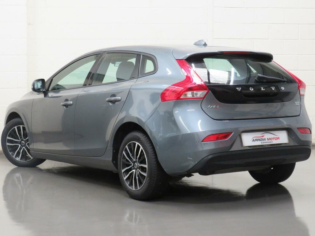 Volvo V40 Hatchback 2.0 T2 Gpf Momentum Nav Plus Euro 6 Ss HK19RFN Grey #5