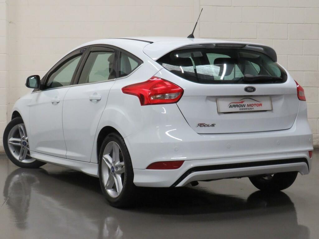 Ford Focus Hatchback 1.5 Tdci Zetec S Euro 6 Ss 2015 SN15SKX White #5