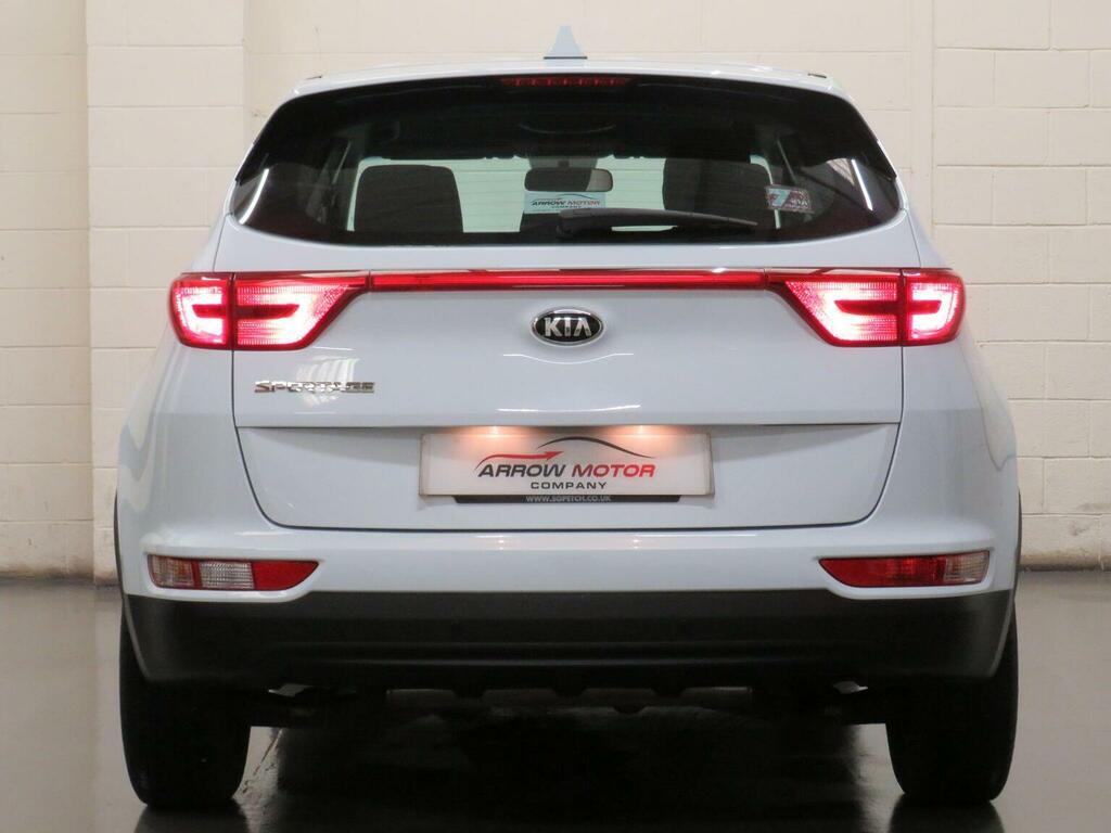 Kia Sportage Suv 1.6 Gdi 1 Euro 6 201616 White #5