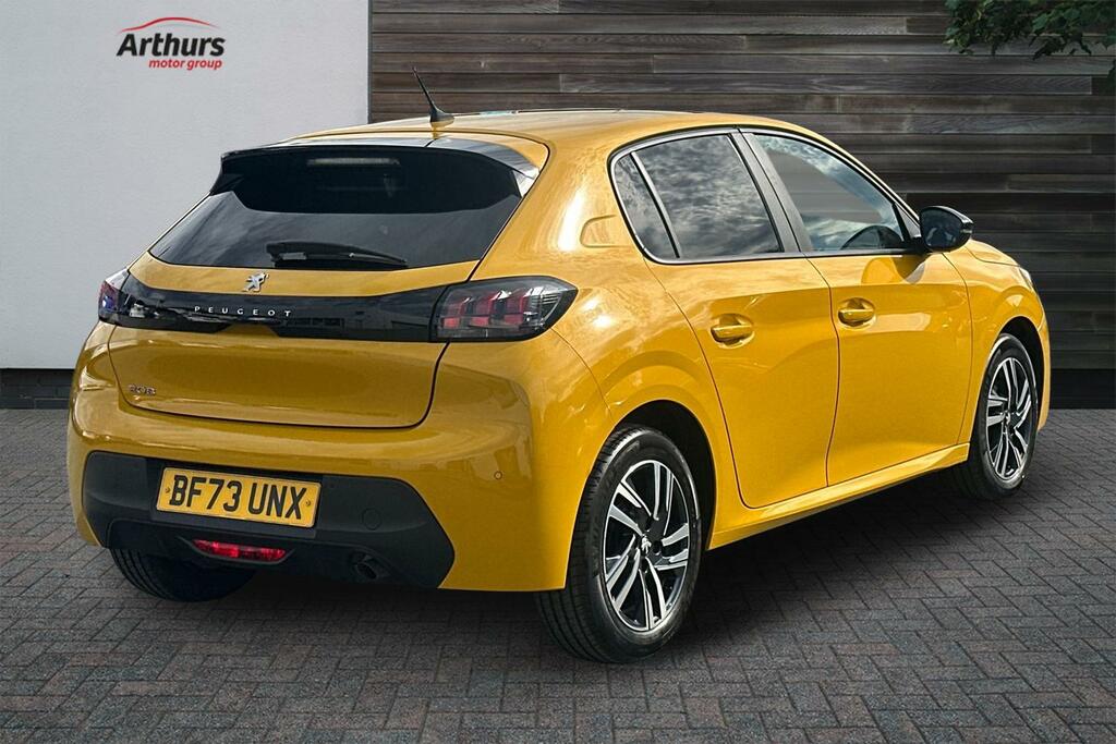 Peugeot 208 Puretech Active Premium Plus Ss BF73UNX Yellow #3