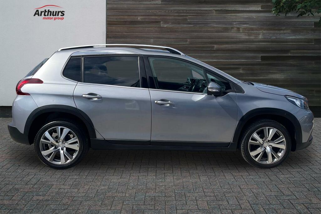 Peugeot 2008 Bluehdi Allure Premium YC69GEK Grey #2