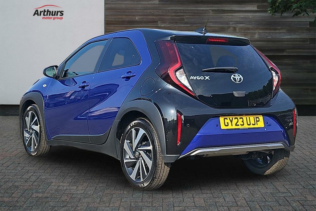 Toyota Aygo X Vvt-i Exclusive GY23UJP Blue #5