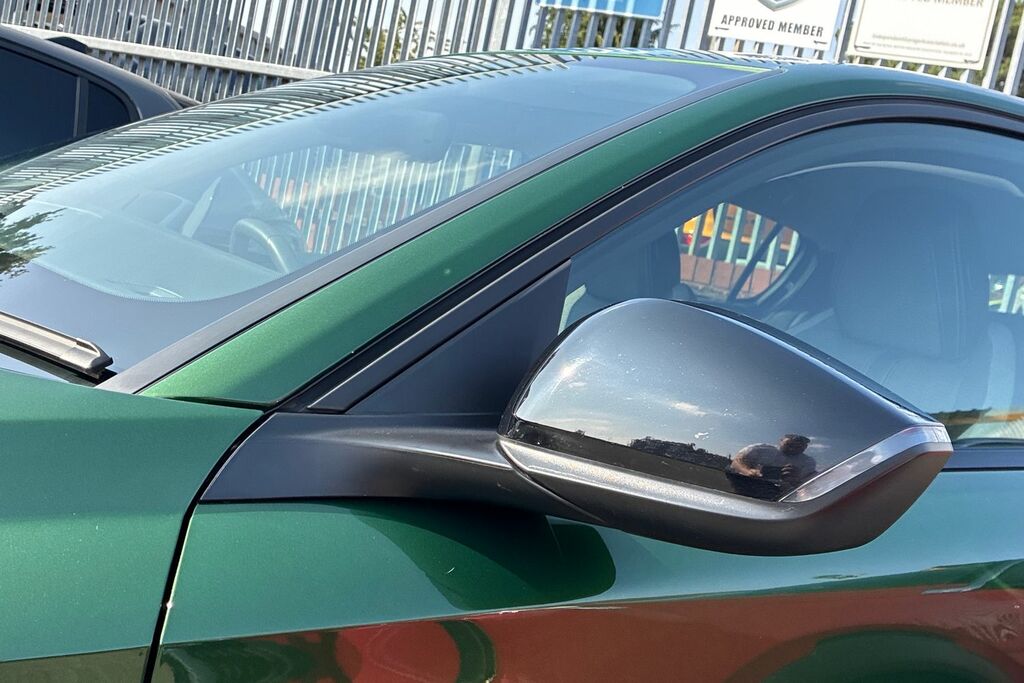 Peugeot 308 Hatchback Green #39
