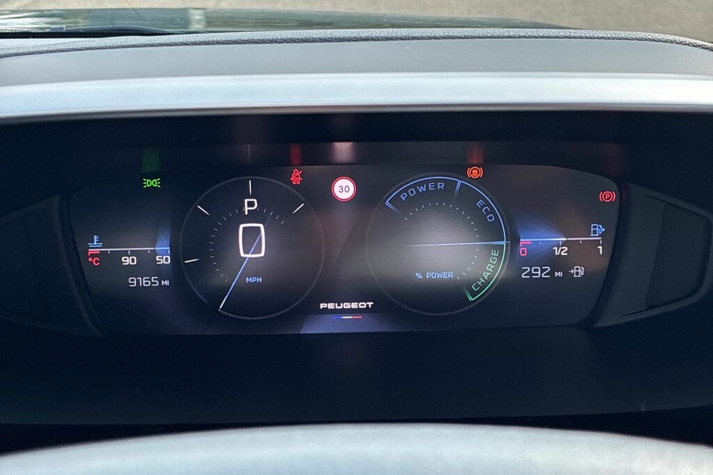 Peugeot 308 Hatchback Green #14