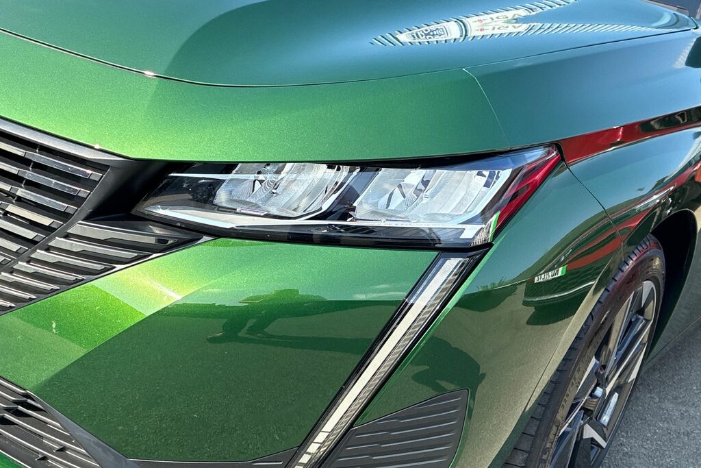 Peugeot 308 Hatchback Green #38