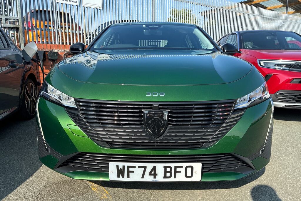 Peugeot 308 Hatchback Green #49