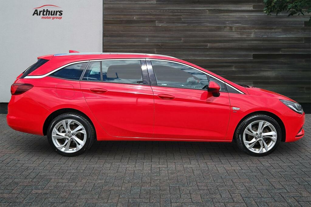 Vauxhall Astra Sri Nav Red #2