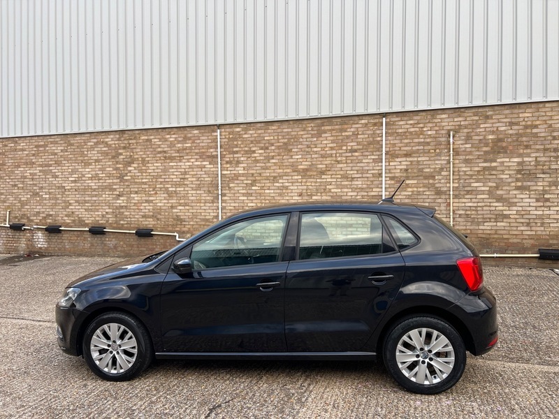 Volkswagen Polo Se Tdi Black #5