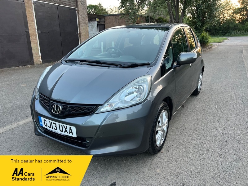 Honda Jazz I-vtec Es Grey #3