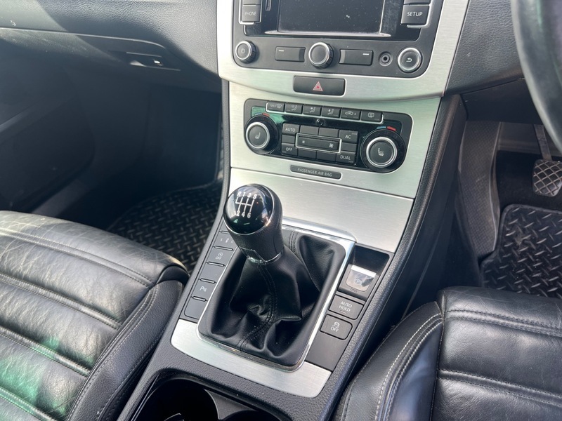 Volkswagen Passat CC Gt White #9