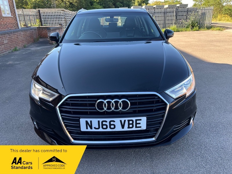 Audi A3 Tdi Sport Black #2