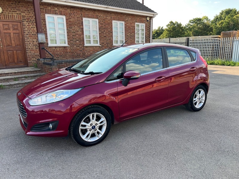 Ford Fiesta Zetec Red #6