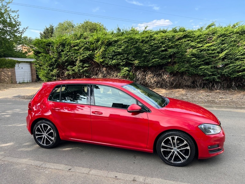 Volkswagen Golf Match Tdi Bluemotion Technology KV64ZJN Red #5