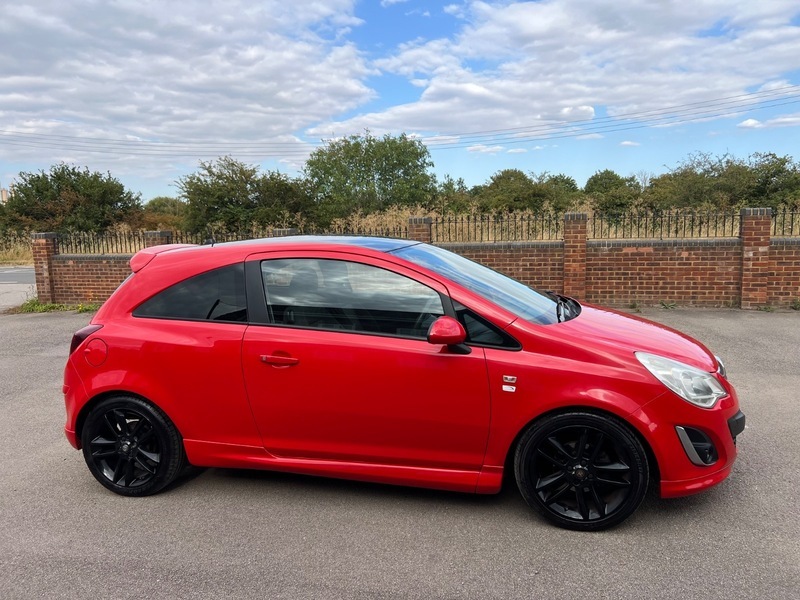Vauxhall Corsa Limited Edition Red #4