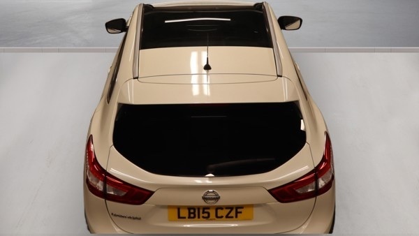 Nissan Qashqai Tekna Dig-t Xtronic White #6