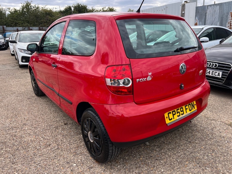 Volkswagen Fox Urban Fox Red #4