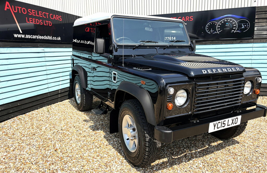 Land Rover Defender 90 2.2 Tdci Hard Top Suv 4Wd Swb Eu Black