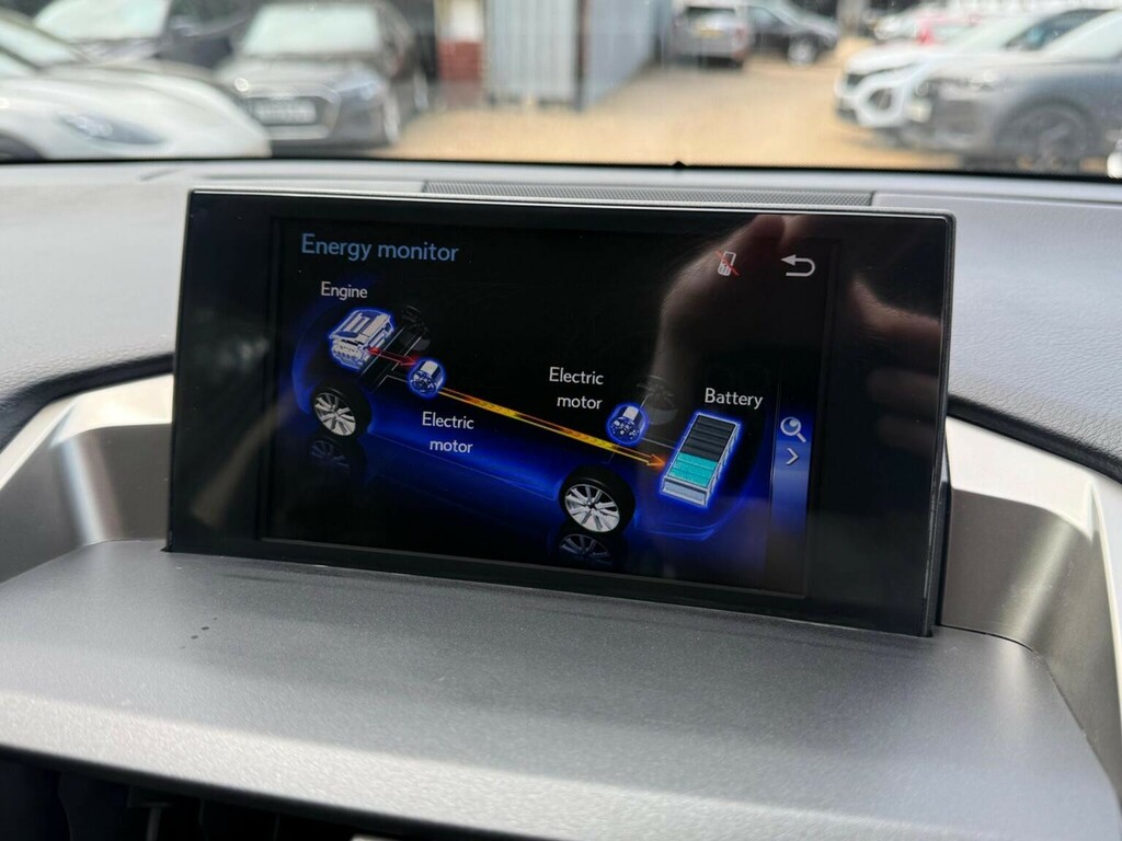 Lexus NX Luxury Silver #31