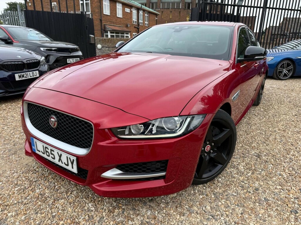 Jaguar XE 2.0 Gtdi R-sport Euro 6 Ss Red #4