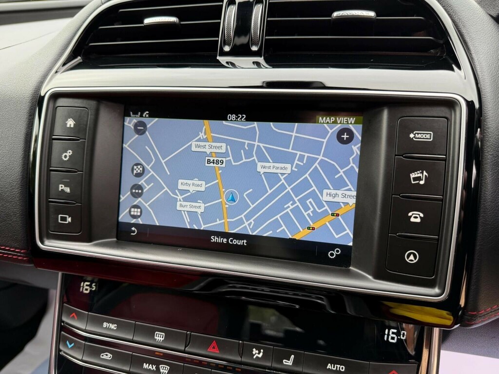 Jaguar XE 2.0 Gtdi R-sport Euro 6 Ss Red #6