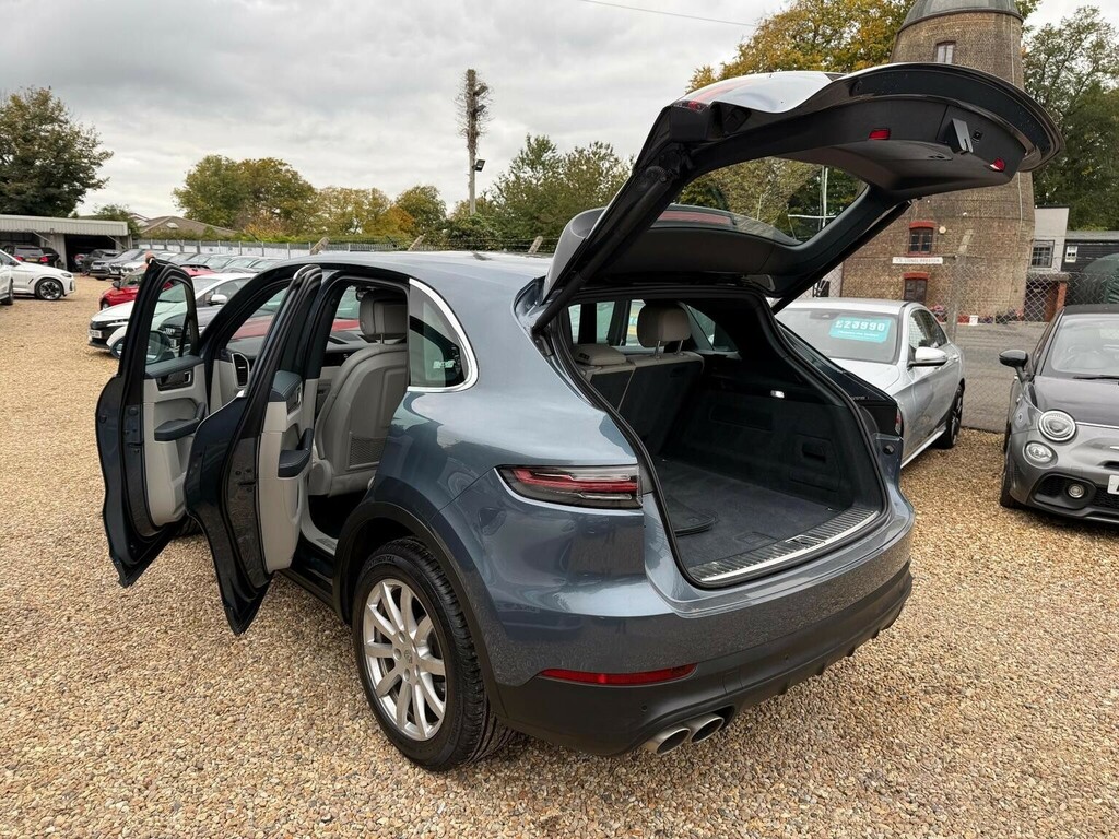 Porsche Cayenne Petrol #57