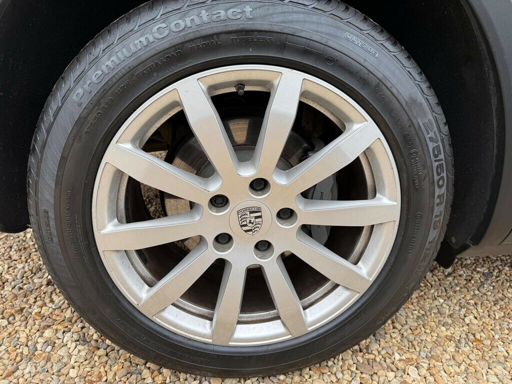 Porsche Cayenne Petrol #49