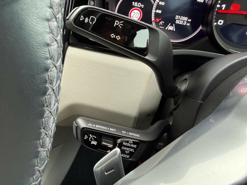 Porsche Cayenne Petrol #25